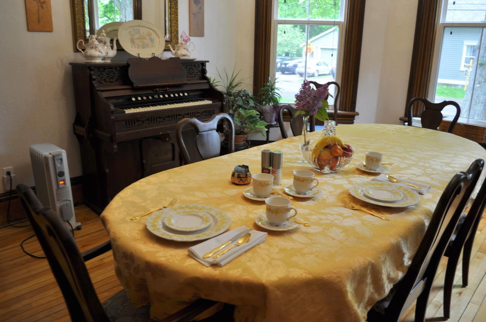 Summerside Inn Bed And Breakfast Exteriör bild